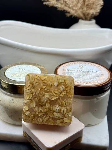 Organic Oatmeal & Manuka Honey Collection (FREE BONUS)