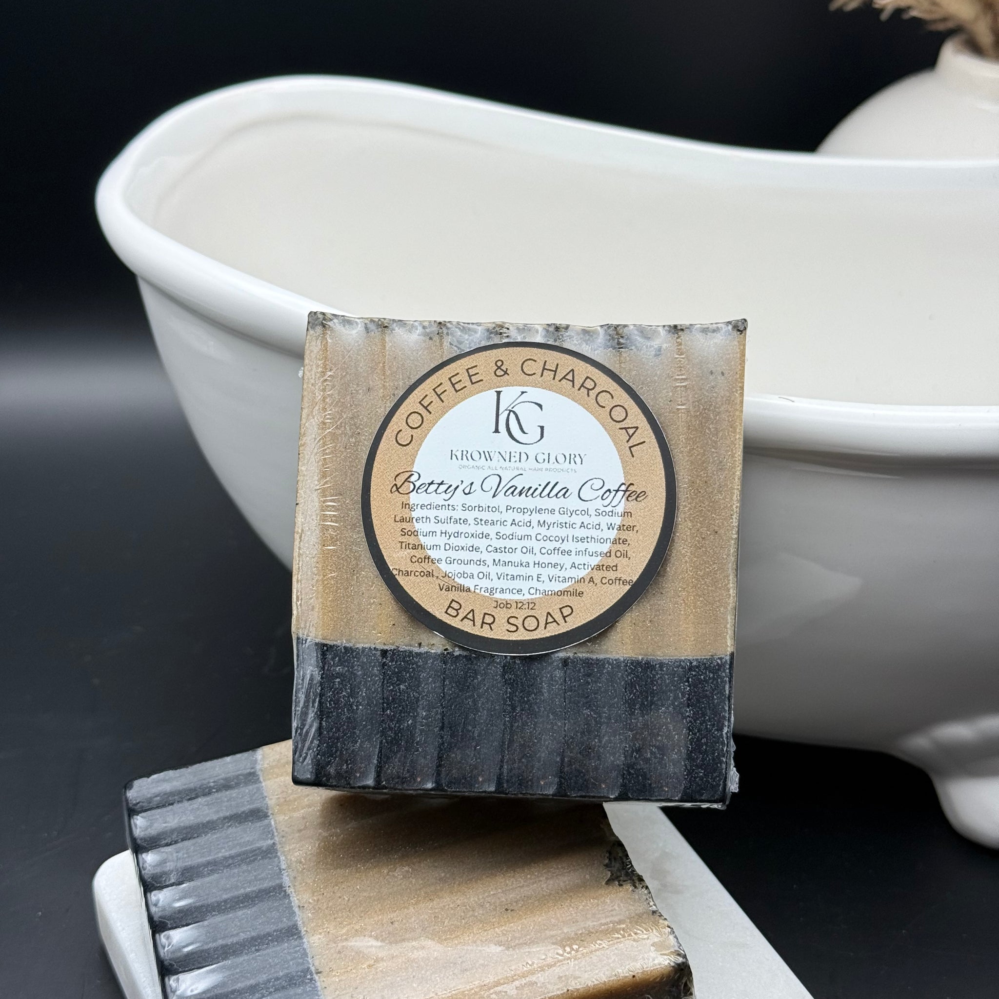 Betty’s Vanilla Coffee & Activated Charcoal Detox Soap