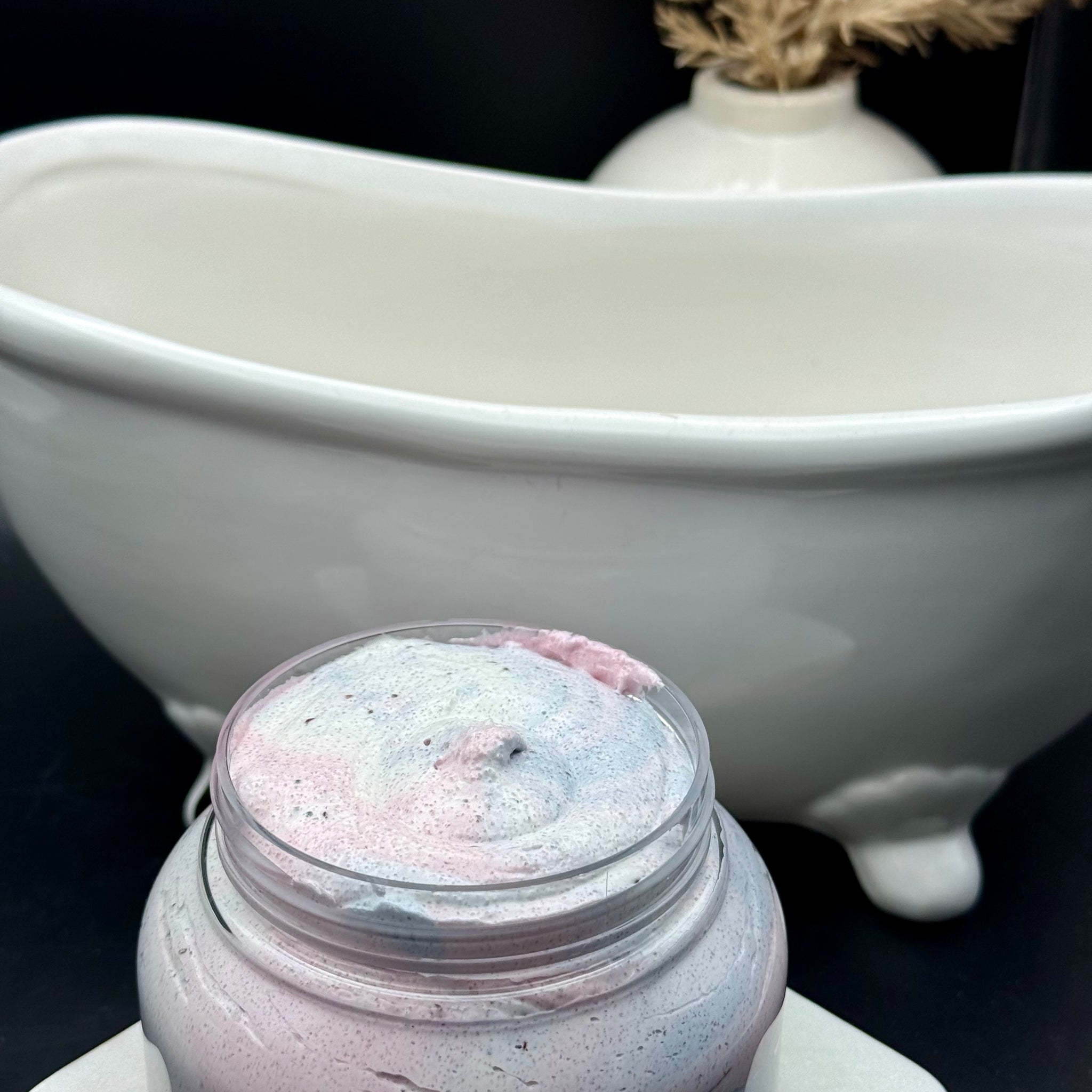 Va’Leecya’s Coconut Supreme Foaming Sugar Scrub