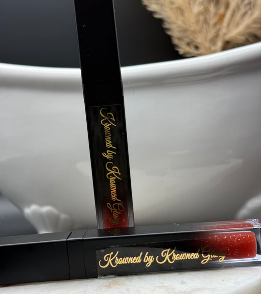 Chaneyce’s Pineapple-Raspberry Glam Lips