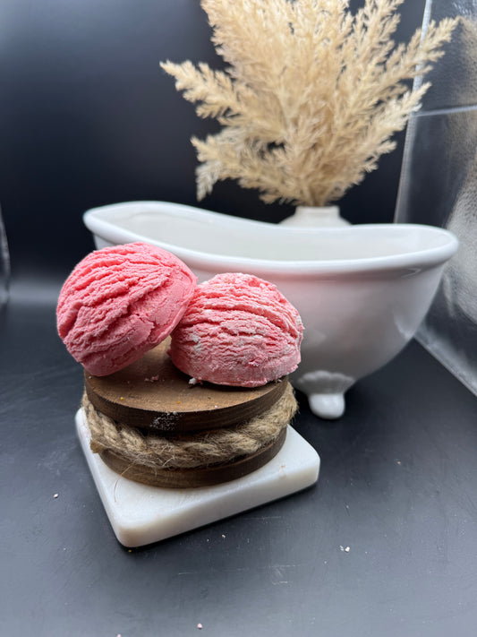 Myah’s Strawberry Sweetheart Bubble Bath Scoop