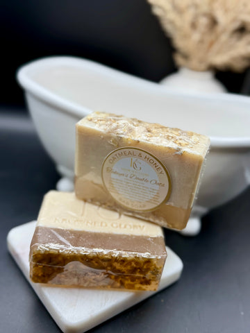 Takiya’s Oatmeal & Honey Bar Soap (Vanilla Scent)