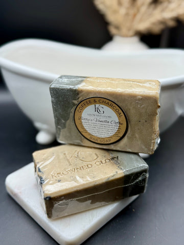 Betty’s Vanilla Coffee & Activated Charcoal Detox Soap